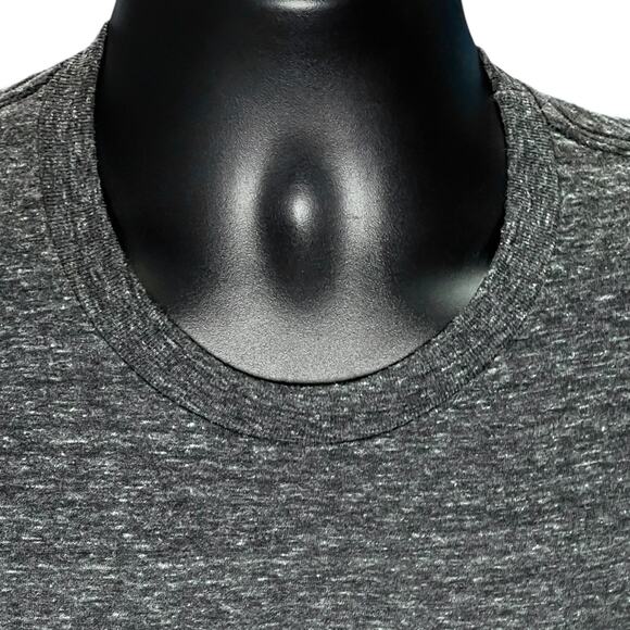 Star Wars Empire Strikes Back 40th Anniversary Tee Shirt XL Disney Heather Gray - Picture 5 of 9